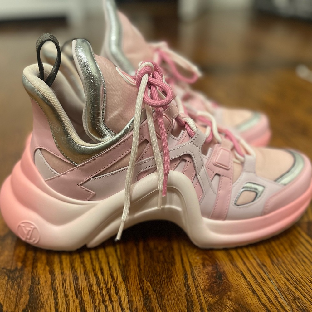 Louis Vuitton Limited Edition Archlight sneakers